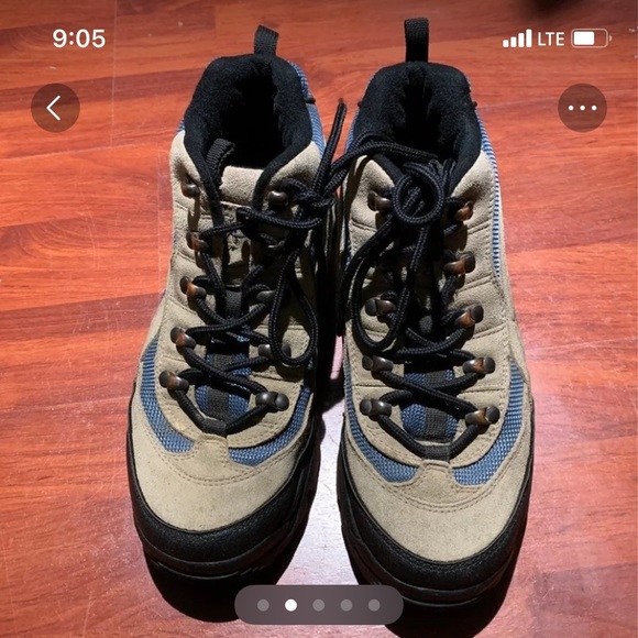 Boots - Picture 2 of 5